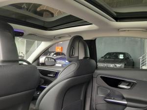 Mercedes-Benz C-Class C220d Avantgarde - Image 12