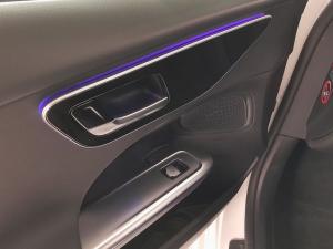 Mercedes-Benz C-Class C220d Avantgarde - Image 15