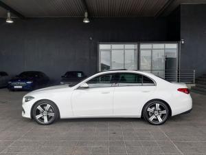 Mercedes-Benz C-Class C220d Avantgarde - Image 4