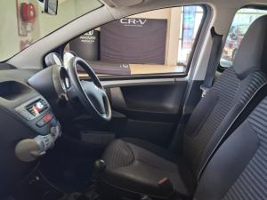 Peugeot 107 1.0 Trendy - Image 12