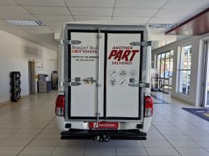 Toyota Hilux 2.0 single cab S (aircon) - Image 5