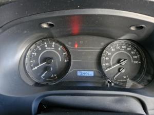 Toyota Hilux 2.0 single cab S (aircon) - Image 8