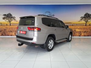 Toyota Land Cruiser 300 3.3D GX-R - Image 2