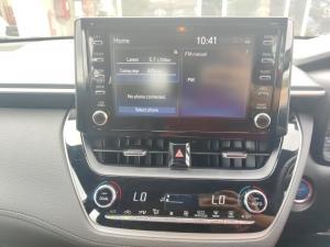 Toyota Corolla Cross 1.8 Hybrid XS - Image 15