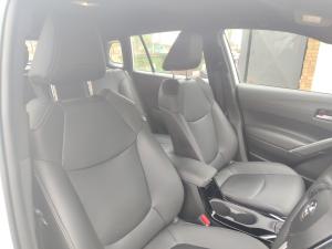 Toyota Corolla Cross 1.8 Hybrid XS - Image 18
