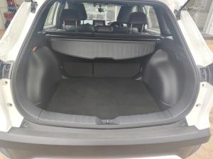 Toyota Corolla Cross 1.8 Hybrid XS - Image 21
