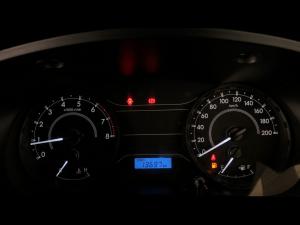 Toyota Hilux 2.0 single cab S (aircon) - Image 9