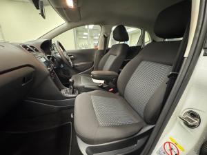 Volkswagen Polo Vivo hatch 1.4 Comfortline - Image 7