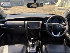 Toyota Fortuner 2.4GD-6 4x4 - Image 6