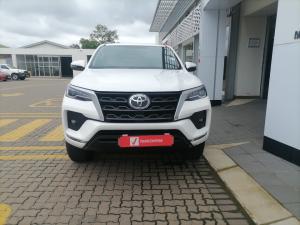 Toyota Fortuner 2.4GD-6 4x4 - Image 4