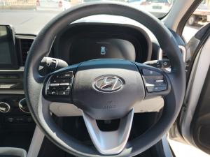 Hyundai Venue 1.2 Premium - Image 8