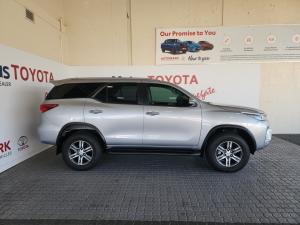 Toyota Fortuner 2.4GD-6 auto - Image 3