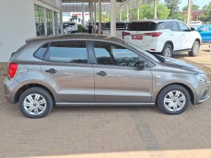 Volkswagen Polo Vivo hatch 1.4 Trendline - Image 3