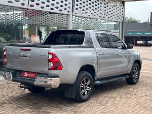 Toyota Hilux 2.8GD-6 double cab Raider auto - Image 2