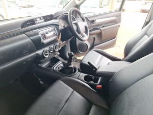 Toyota Hilux 2.4GD-6 single cab 4x4 SR - Image 7
