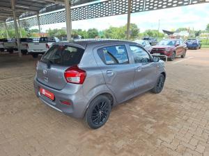 Toyota Vitz 1.0 XR auto - Image 2