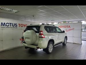 Toyota Land Cruiser Prado 3.0DT VX - Image 2
