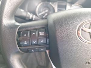 Toyota Hilux 2.4GD-6 double cab 4x4 Raider auto - Image 9