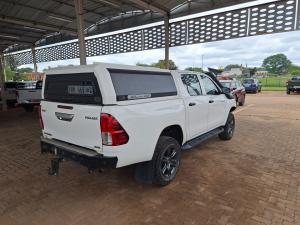 Toyota Hilux 2.4GD-6 double cab 4x4 Raider auto - Image 2