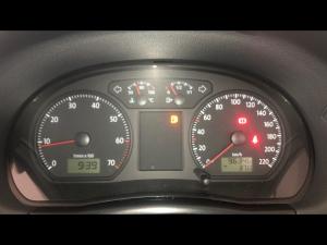 Volkswagen Polo Vivo hatch 1.4 Conceptline - Image 9