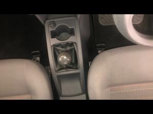 Volkswagen Polo Vivo hatch 1.4 Conceptline - Image 15