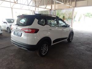 Renault Triber 1.0 Prestige - Image 2