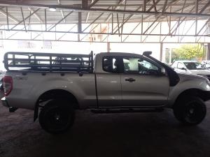 Ford Ranger 3.2TDCi SuperCab 4x4 XLS - Image 3
