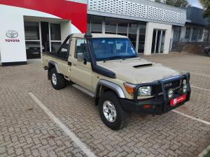 Toyota Land Cruiser 79 4.5D-4D V8 single cab LX 70th Anniversary - Image 1