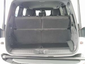 Toyota Landcruiser 300 V6 3.5T ZX - Image 6