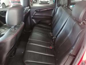 Isuzu D-MAX 250 HO X-RIDER automatic D/C - Image 12