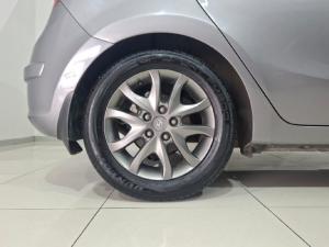 Hyundai i30 1.6 GLS - Image 9