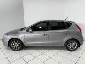 Hyundai i30 1.6 GLS - Image 3