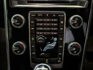 Volvo XC60 T5 Inscription - Image 17