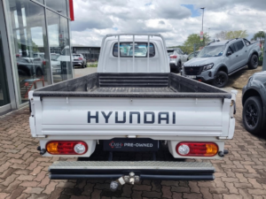 Hyundai H-100 Bakkie 2.6D deck - Image 5