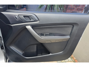 Ford Ranger 2.2TDCi SuperCab Hi-Rider - Image 5
