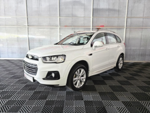 Chevrolet Captiva 2.2D LT - Image 1
