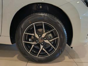 Suzuki Baleno 1.5 GL Limited Edition - Image 6