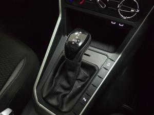 Volkswagen Polo hatch 1.0TSI Life auto - Image 10