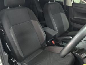 Volkswagen Polo hatch 1.0TSI Life auto - Image 16