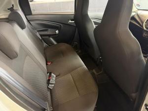 Suzuki Celerio 1.0 GL auto - Image 11