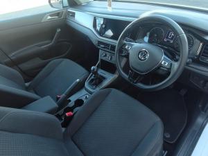 Volkswagen Polo hatch 1.0TSI Comfortline - Image 10