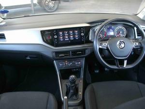 Volkswagen Polo hatch 1.0TSI Comfortline - Image 17