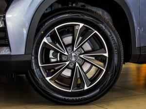 Omoda C5 1.5 Street - Image 3