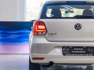 Volkswagen Polo Vivo hatch 1.6 Comfortline auto - Image 10