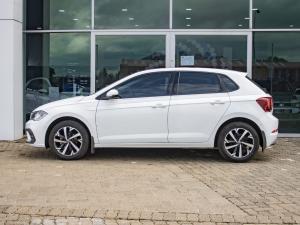 Volkswagen Polo hatch 1.0TSI Life manual - Image 3