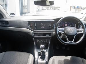 Volkswagen Polo hatch 1.0TSI Life manual - Image 7
