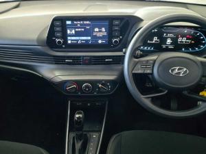 Hyundai i20 1.4 Motion auto - Image 11