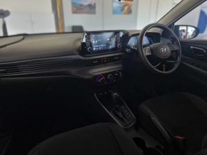 Hyundai i20 1.4 Motion auto - Image 17