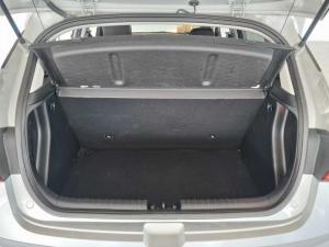 Hyundai i20 1.4 Motion auto - Image 27