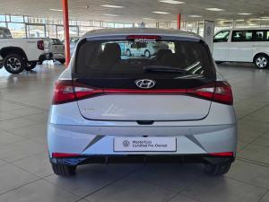 Hyundai i20 1.4 Motion auto - Image 3